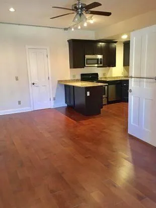 820  3br - Three Bedroom And Two Bath House For Rent