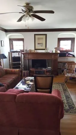 2br - Upstairs of double for rent (Lakewood)