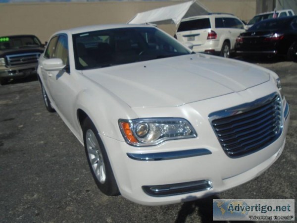 NICE CARS FOR SALE FLORIDA WE FINANCE EVERYONE LOW DOWN PAYMENT 