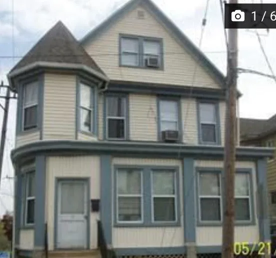 A 1 Bedroom Apartment Very Nice
