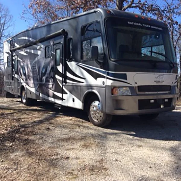 Excellent Condition 2012 38 ft. Thor Outlaw wslide Toy Hauler
