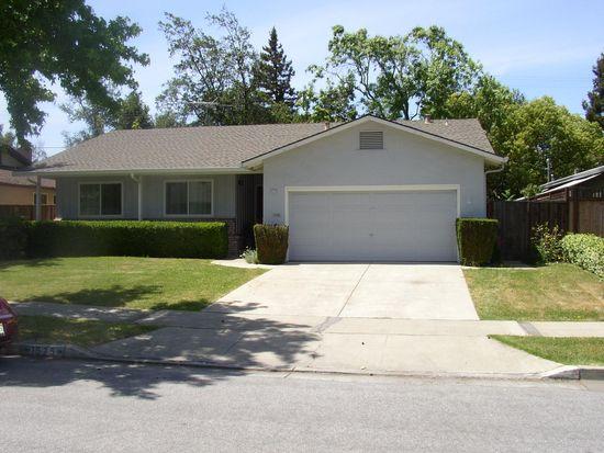 3 beds 2 baths for single family for rent in Sunnyvale CA 94087