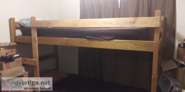 Solid Wood Bunkbed with Mattresses for Sale