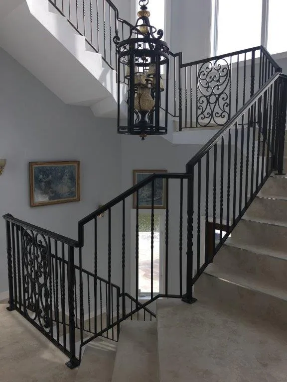 Are you looking for the Best aluminum fabrication service in Bon