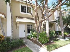 1550  2br - Move in ready freshly painted 2 Bedroom 2.5 Bath 2 s