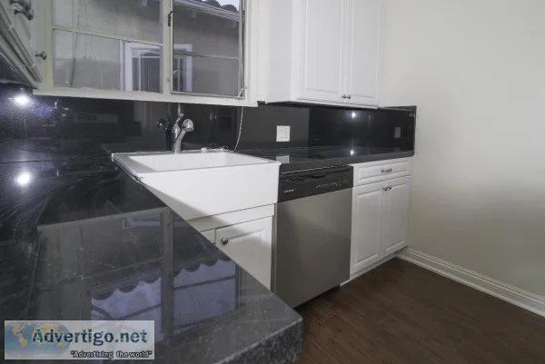 9933 Robbins Dr 4