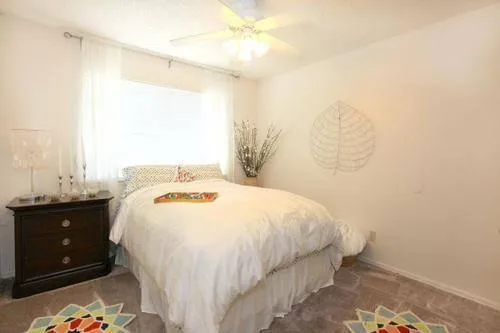 3br - 1143ft2 - 250.00 off First two months of rent  You Pick th