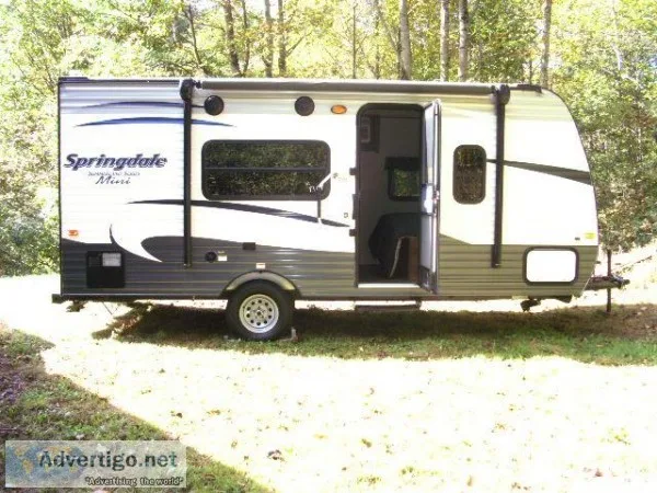 22ft rv setting on 8 acres