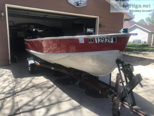 16  Lund boat