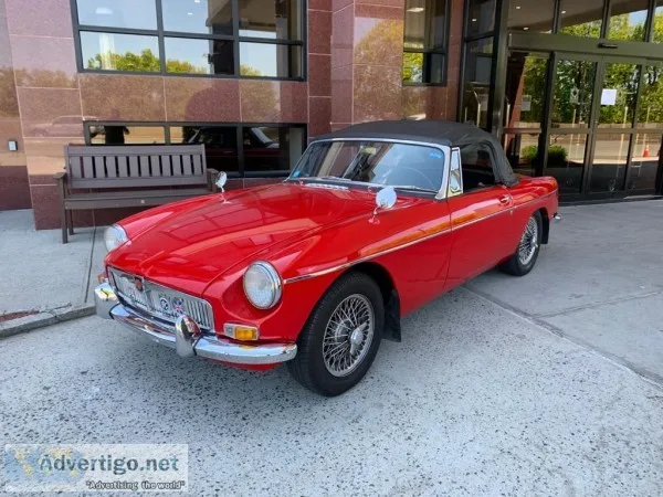23330 1965 MGB Roadster