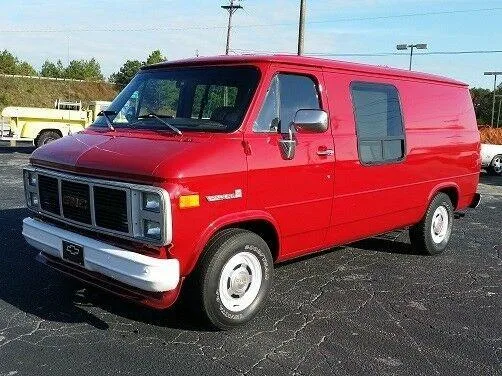 1989 GMC G25  Vandura Sport Van
