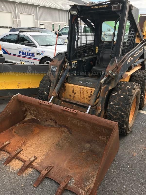 1998 New Holland LX665 Turbo Skid Steer