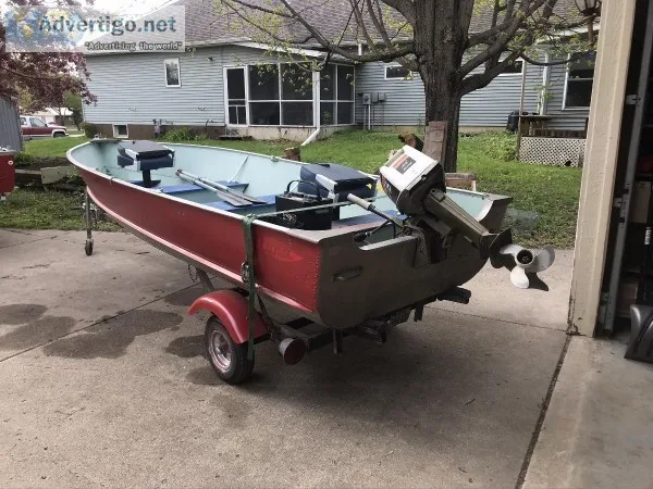 14  Lund boat