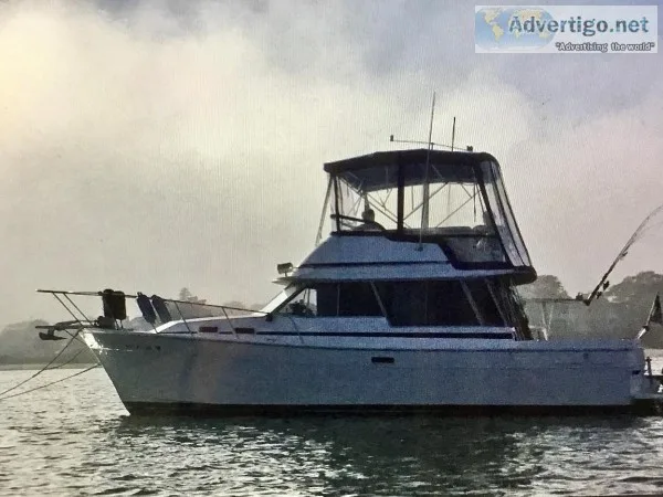 1984 Bayliner 32ft Flybridge