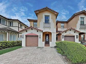 3830 SW 69th Ave Miami FL 33155