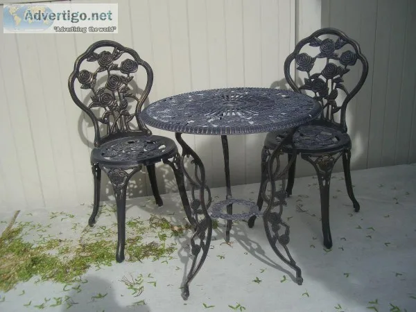 FRENCH BISTRO SET