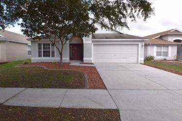 Welcome to 10218 Hunters Haven Blvd Riverview FL 33578