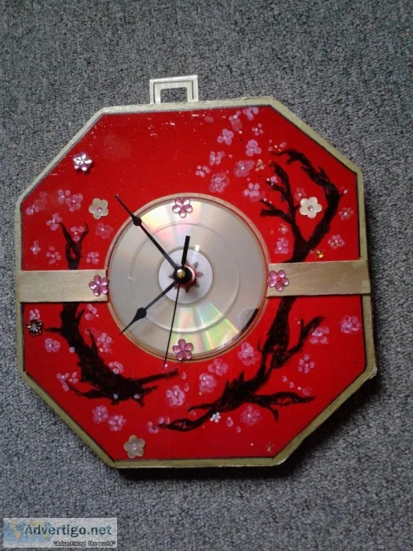 Unique and reasonable Asian Wall Clocks