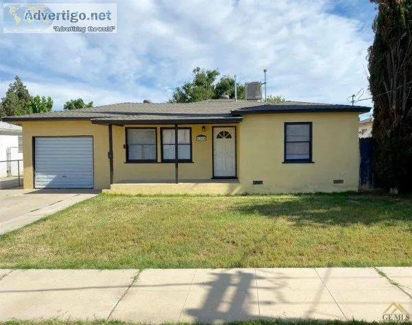 Newly renovated 2Bed and 1Bath apartment