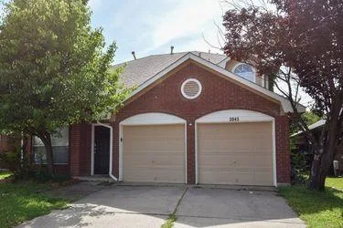 1571 Willowbrook St Lancaster TX 75134