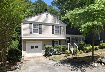 10495 Ash Rill Dr Alpharetta GA 30022