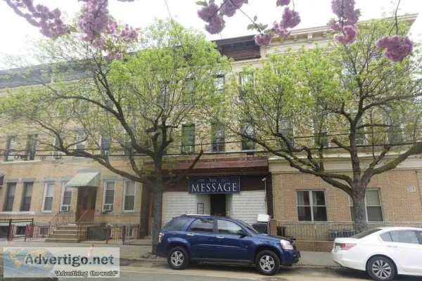 Ridgewood Building for Sale (RAY3)