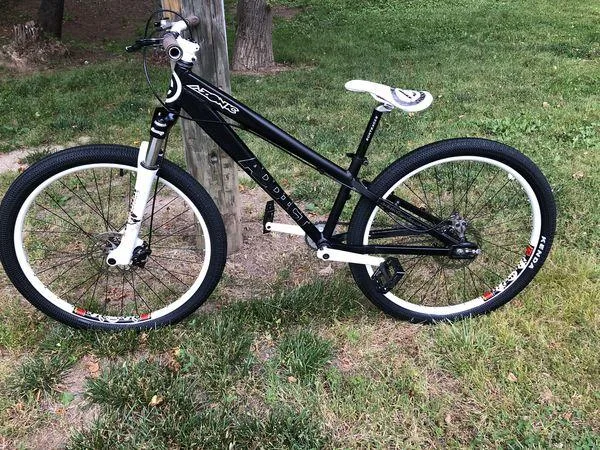 26 Inch DJ Addict Custom Bike