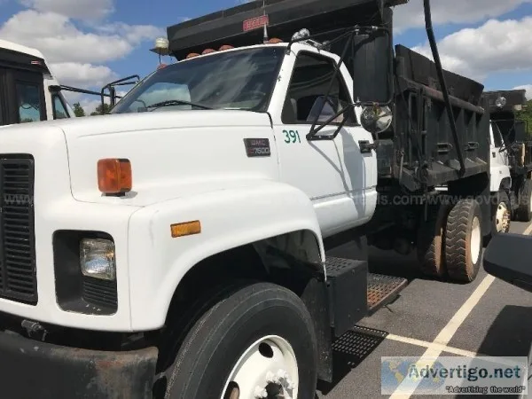 2001 GMC C7500 DUMP TRUCK