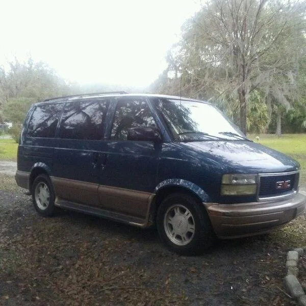 2005 GMC safari