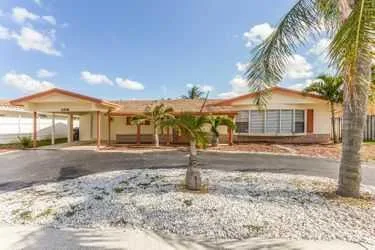 1448 NE 57th Pl Fort Lauderdale FL 33334