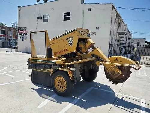 2001 VERMEER SC752 STUMP GRINDER
