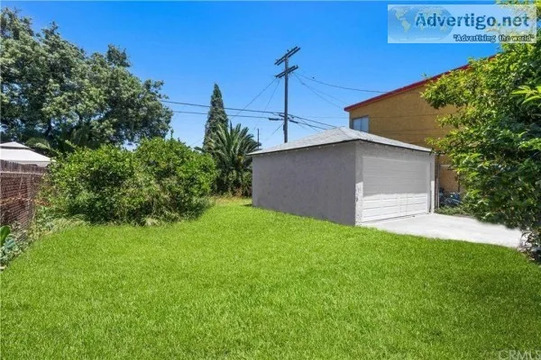 GREAT LOCATION 2BD HOUSE FOR RENT