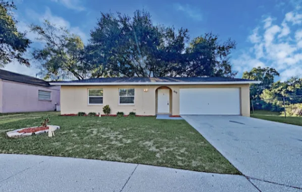 A Tech-friendly Home For Rent In Regent Cir S Brandon FL
