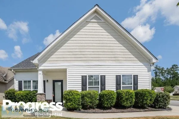 105 Catlyn Ct Riverdale GA 30296