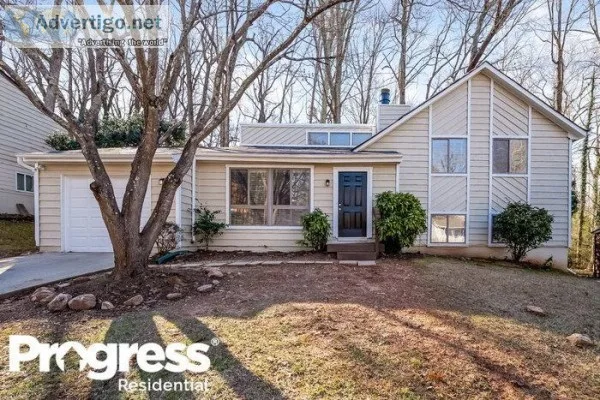 5243 Martins Crossing Rd Stone Mountain GA
