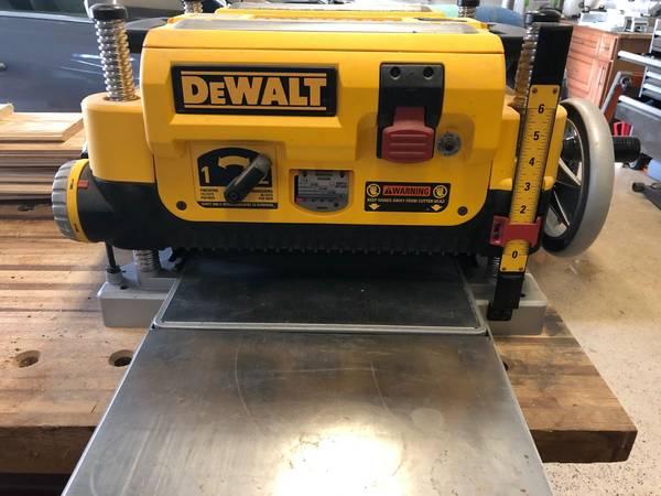 DeWalt