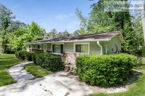 3633 Tampa Trail Southwest Atlanta GA 30331
