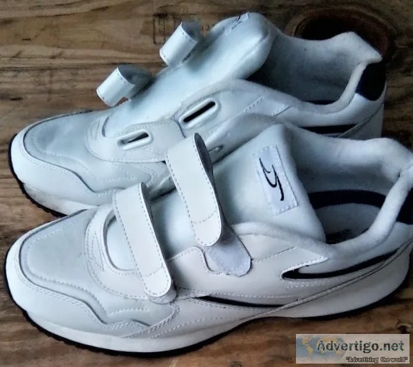 Shoes Men s New Never Worn