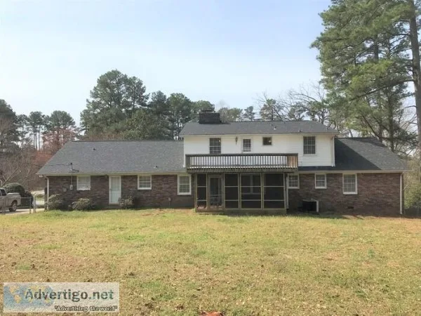 7 Bedroom Home Now Available