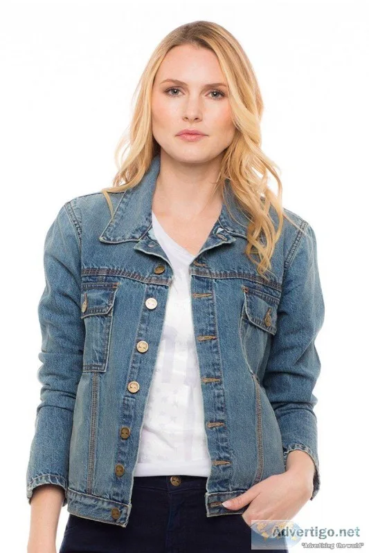 Black Jeans Bomber Jacket - A Combo That Can Never Go Wrong