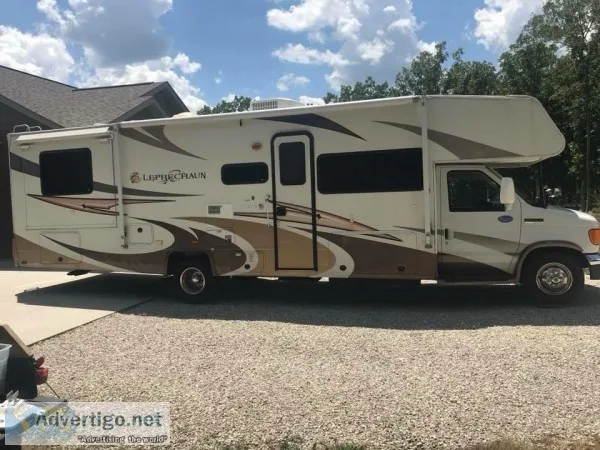 2007 Coachman Leprechaun 318ds
