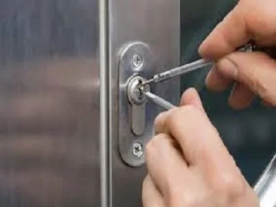 Locksmith Farmington Hills MI