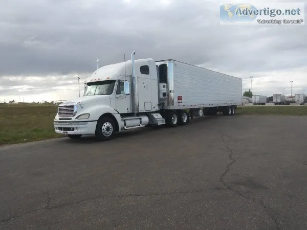 2006 Freightliner Semi Tractor With 2007 Reefer Trailer