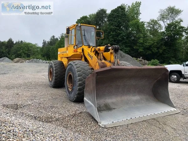 John Deere 744E Tractor