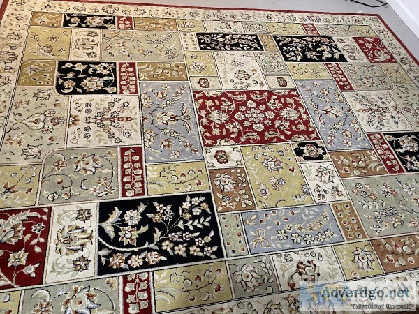 8X10 large woolen rug