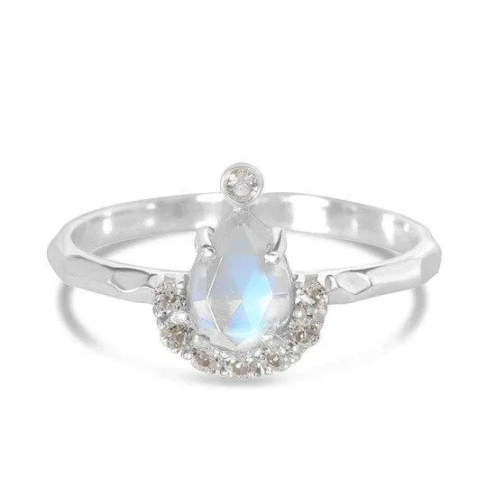MOONSTONE RING - PRINCESS