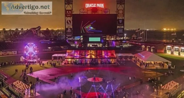 Best Cloud Club at Oracle Park