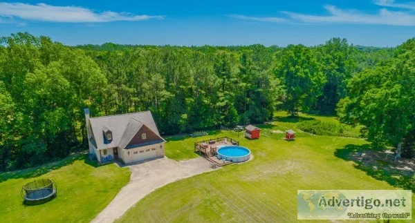 Lease-Purchase &ndash 3BD2BA Raymond Home with 90 Acres