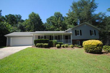Welcome to 2100 Amber Creek Dr Buford GA 30519