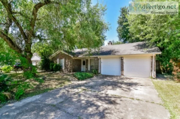Welcome to Bayou Forest Dr Houston TX 77088